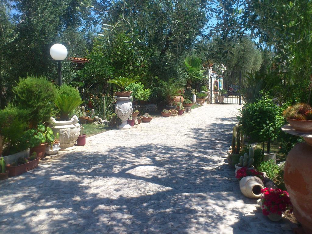 Villa Macchione Mattinata Szoba fotó