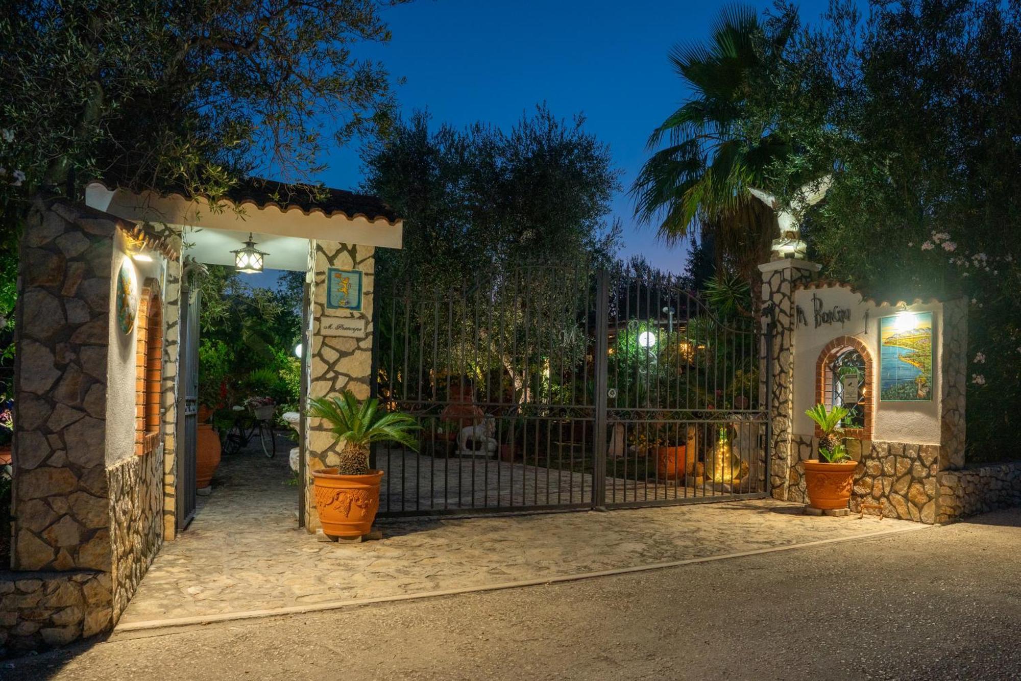 Villa Macchione Mattinata Kültér fotó